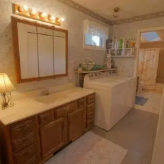 Sunset Breeze, House at Moran thumbnail 3