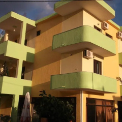 Tanis Guesthouse thumbnail 1
