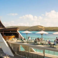 Yacht Club Villa thumbnail 9