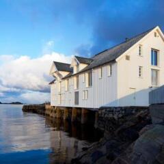 Sveggvika Guesthouse in Averoy, Norway from 177$, photos, reviews - zenhotels.com photo 8