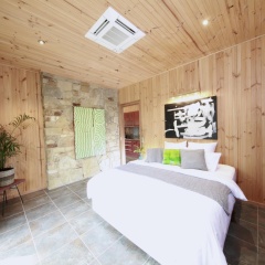 Stonehill Retreat - Private, Secluded, Luxury photo 2