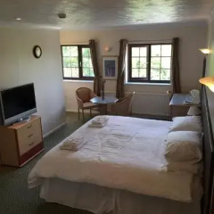 The Plough Inn Ripple thumbnail 4