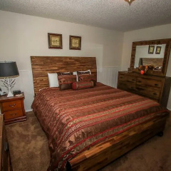 Grizzly Bear Inn 1546 by RedAwning thumbnail 1