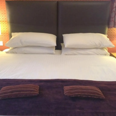 The Hampton Hotel by Greene King Inns thumbnail 2