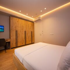 Central Chic Apartments in Tirana, Albania from 69$, photos, reviews - zenhotels.com photo 10