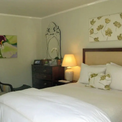 Hamptons Brazil Guest House thumbnail 2