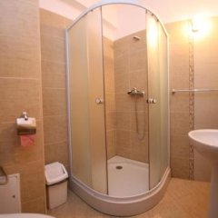 Guest house Lacul Linistit in Moneasa, Romania from 85$, photos, reviews - zenhotels.com bathroom photo 2