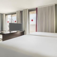Hotel ILUNION Almirante - Bild 6