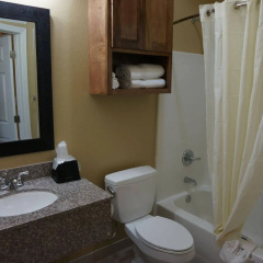Texas Bungalows Hotel & Hotel Que at Lakeline Austin Cedar Park thumbnail 13