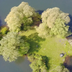 Woodlakes Park thumbnail 16