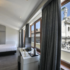 Al Theatro Palace - Bild 2