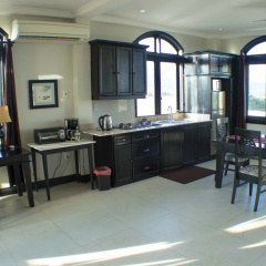 Hamilton Oceanview Villa thumbnail 23