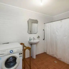 Guildford River Retreat thumbnail 28