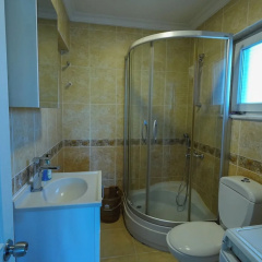 Yeşil Panjurlu Villa Otel - Bild 9