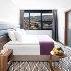 Lilium Hotel & Suites - Bild 2