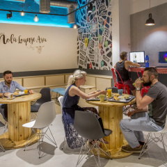 Mola Hostel - Bild 18