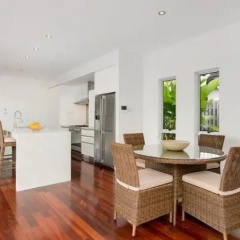 The Boat House - Luxury Holiday House thumbnail 2