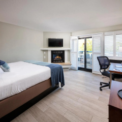 Mariposa Inn & Suites thumbnail 3