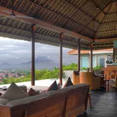 The Longhouse Jimbaran Bali - Bild 14