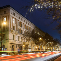 Hotel Moments Budapest - Bild 1