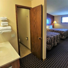 Red Carpet Inn thumbnail 10
