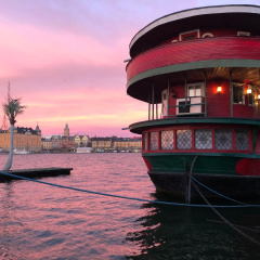 The Red Boat - Bild 14