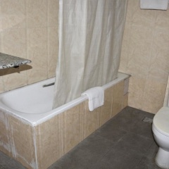 Royal Charlin Hotel and Suites - Bild 8
