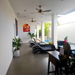 One World One Home Naiharn Hotel - Bild 16