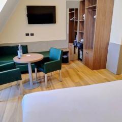 Jr Hotels Bocconi Milano - Bild 15