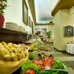 EA Hotel Rokoko - Bild 11