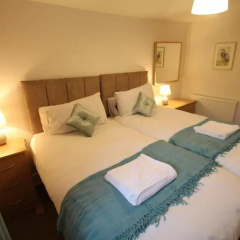 Yenworthy Cottage thumbnail 3