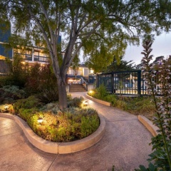 Mariposa Inn & Suites thumbnail 12
