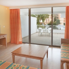 Iberostar Waves Ciudad Blanca - Bild 5