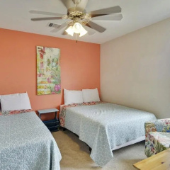 Sunny Beach Sandcastle Cottage by Ryson Vacation Rentals thumbnail 2