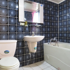 Chantai Hotel thumbnail 7
