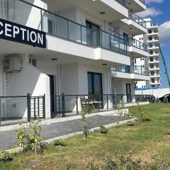 Iona Pool Apartments photo 2