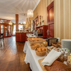 Akzent Am Goldenen Strauss - Bild 11