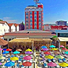 Blue World Hotel - Bild 26