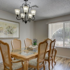 Luxurious 4BR House with Large Pool Near Strip - Bild 5