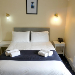 The Riverside Hotel thumbnail 1
