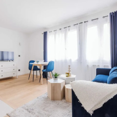 Beautiful Studio for two People - Puteaux - Bild 1