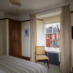 Y Talbot Tregaron thumbnail 2