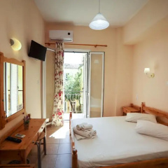 Europe Hotel thumbnail 4