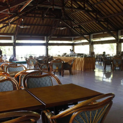 Surya Pesona Beach Hotel thumbnail 28