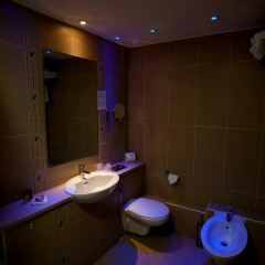 The Pinewood Hotel thumbnail 10