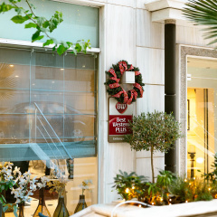 Best Western Plus Embassy Hotel - Bild 1