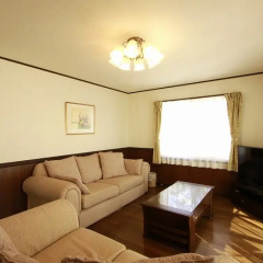 Hakuba Mountain Chalet thumbnail 2