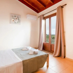 Villa Levanda near Fiscardo Kefalonia thumbnail 10