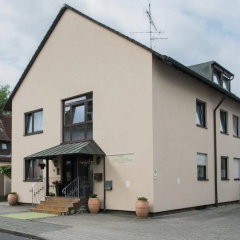 Hotel Avenue Altenfurt - Bild 1