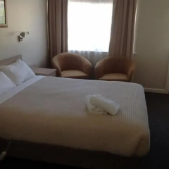 Gabriel Motor Inn thumbnail 6